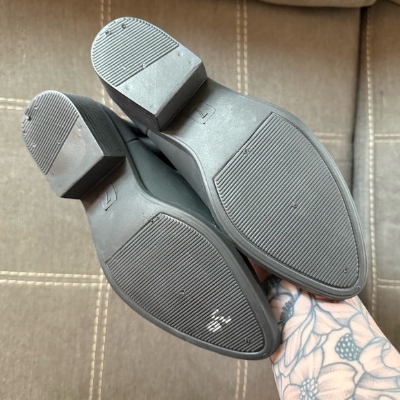 NWOT Jeffrey Campbell Forecast Chelsea Waterproof Rain Boot in Black - Picture 6 of 6